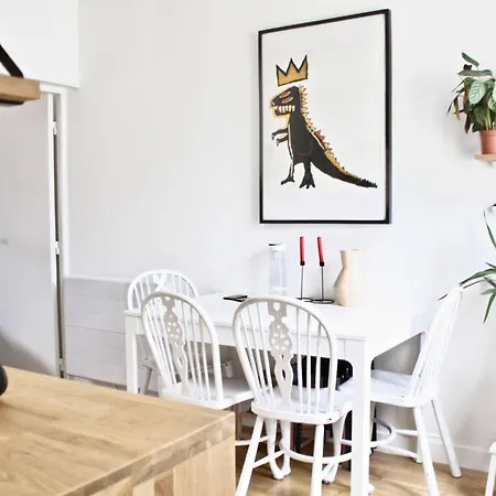 Cozy Pere Lachaise Apartamento