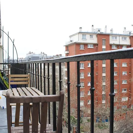 Cozy Pere Lachaise Apartamento París